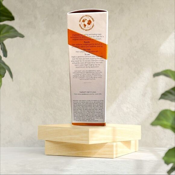 REN Glycol Lactic Radiance Renewal Mask with AHA - Picture 2 of 4